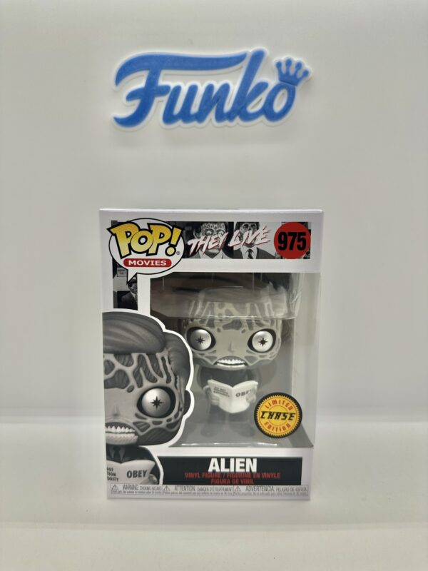 IMG_7930 They Live Alien 975 Chase