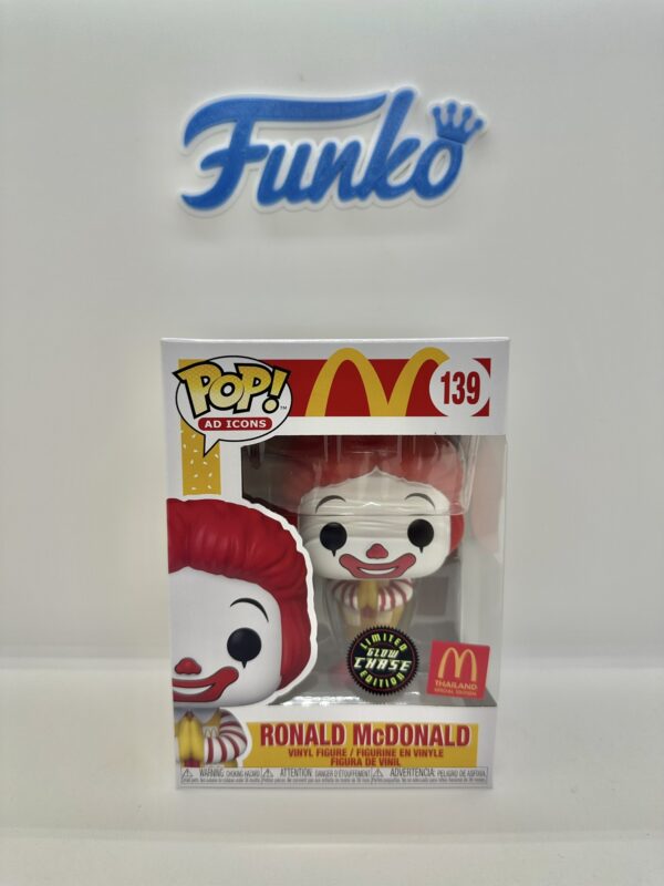 IMG_0553 Ronald McDonald 139 Glow Chase Thailand Exclusive