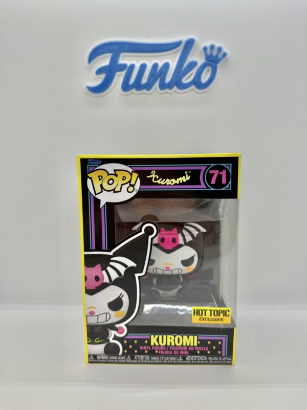 Kuromi 71 Black Light