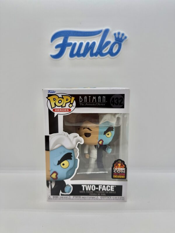 Batman Two Face 432 LA Comic Con 2021